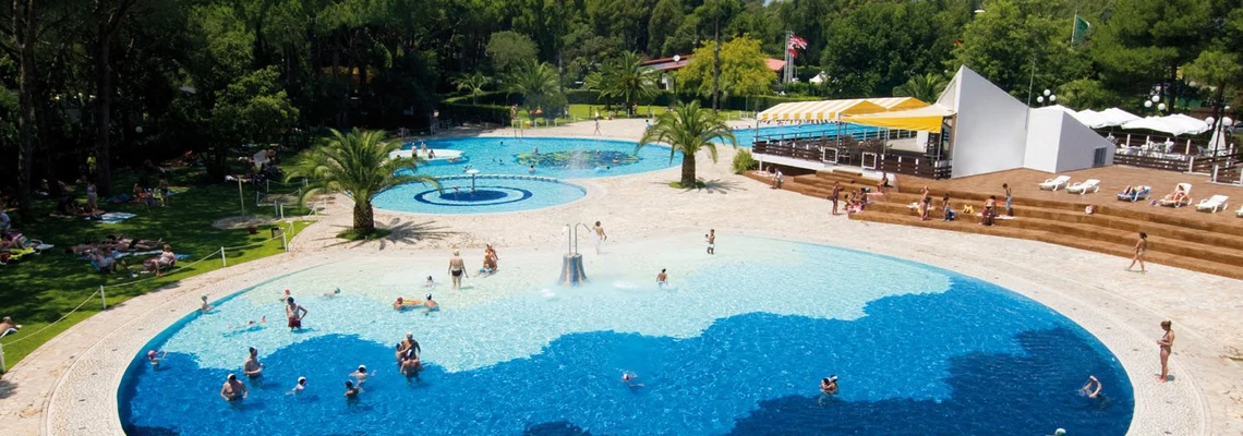 Camping Baia Domizia