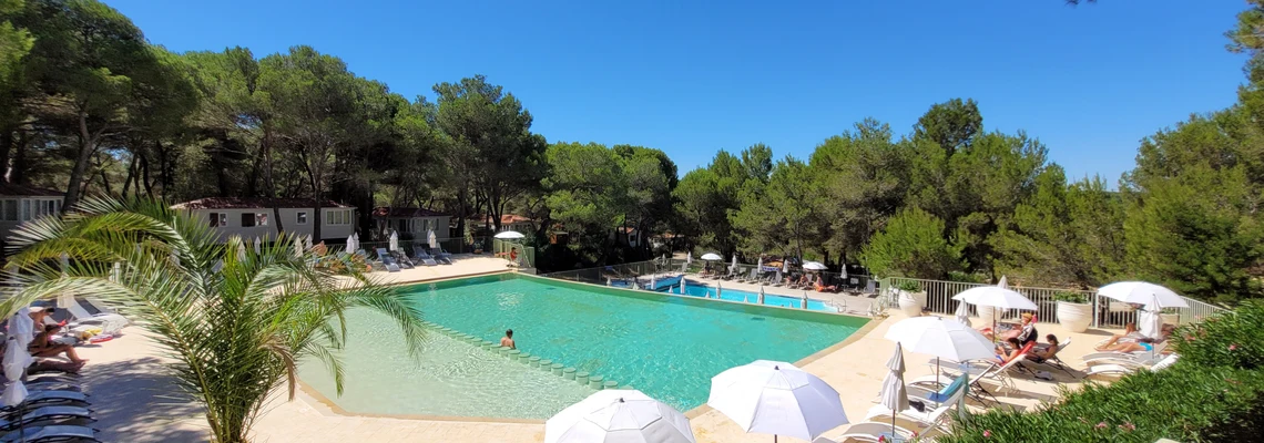 Camping La Pinède